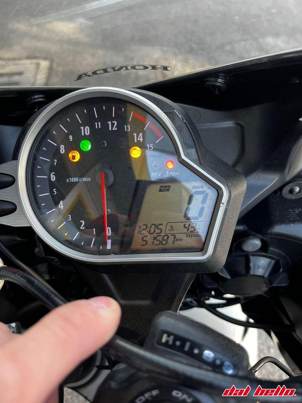 Honda CBR 1000 RR Fireblade (2008 - 11) (2)