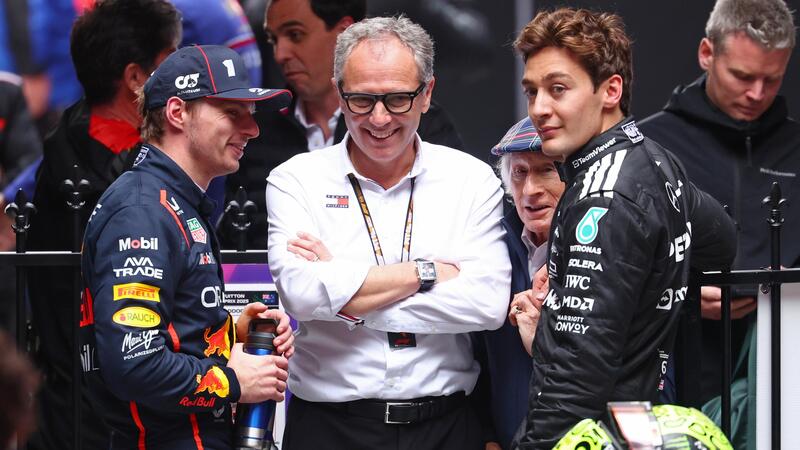 Russell-Verstappen: la mossa di mercato che potrebbe cambiare il futuro della Formula 1 coinvolgendo anche Ferrari e McLaren