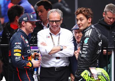 Russell-Verstappen: la mossa di mercato che potrebbe cambiare il futuro della Formula 1 coinvolgendo anche Ferrari e McLaren