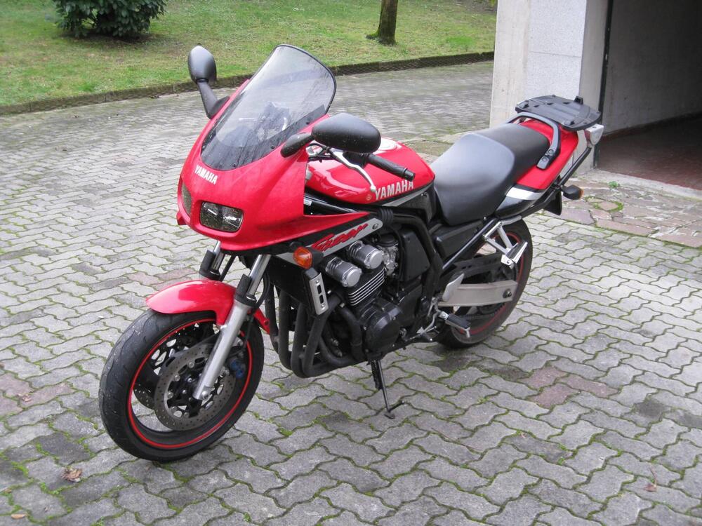 Yamaha FZS 600 Fazer (1998 - 01) (8)