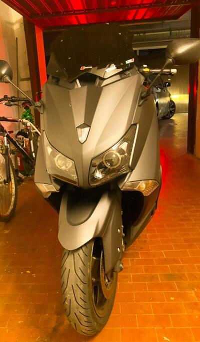 Yamaha T-Max 530 Black Max ABS (2012 - 14) usata