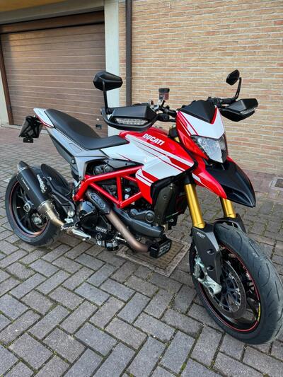 Ducati Hypermotard 939 SP (2016 - 18) usata