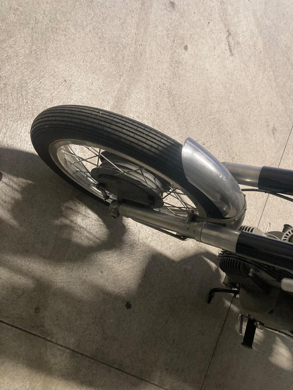 Motobi 250 super special (10)