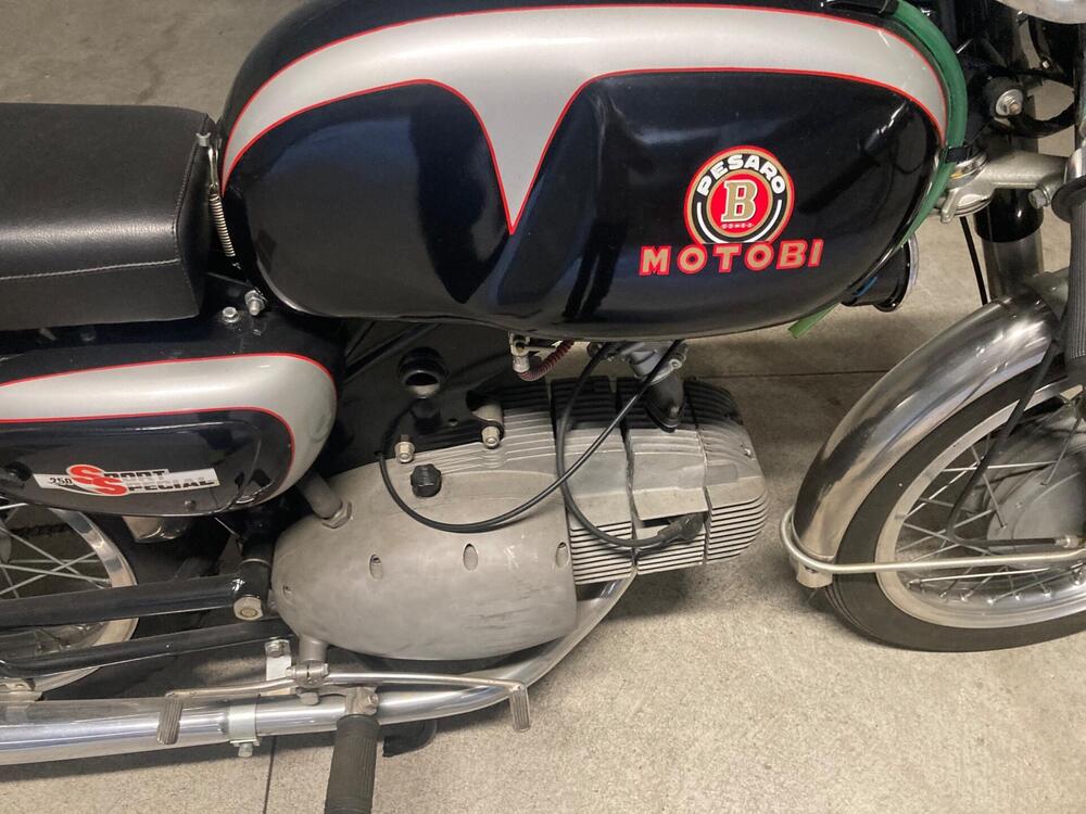 Motobi 250 super special (16)