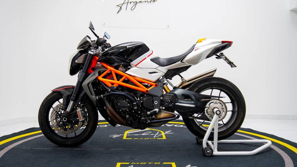 MV Agusta Brutale 1090 RR (2009 - 15) (7)