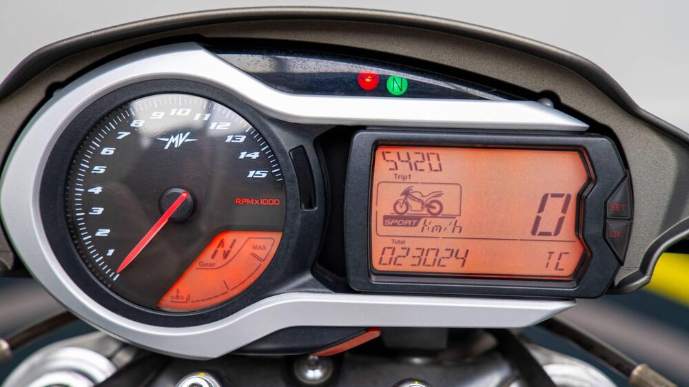 MV Agusta Brutale 1090 RR (2009 - 15) (20)