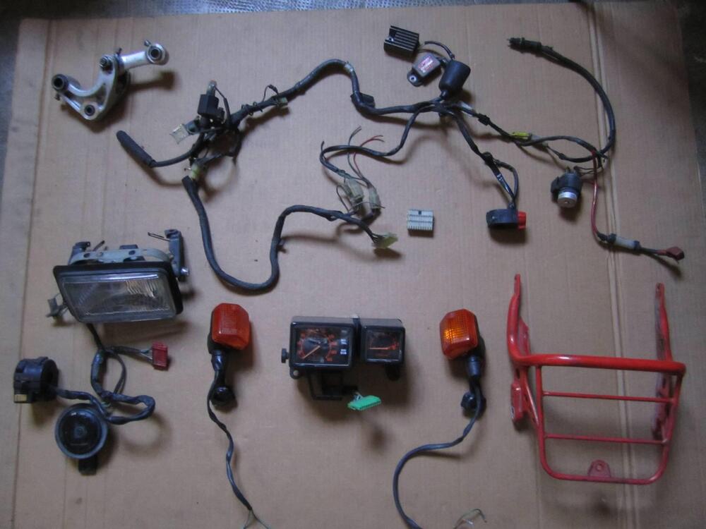 Honda XL 600 R PARIS DAKAR (2)