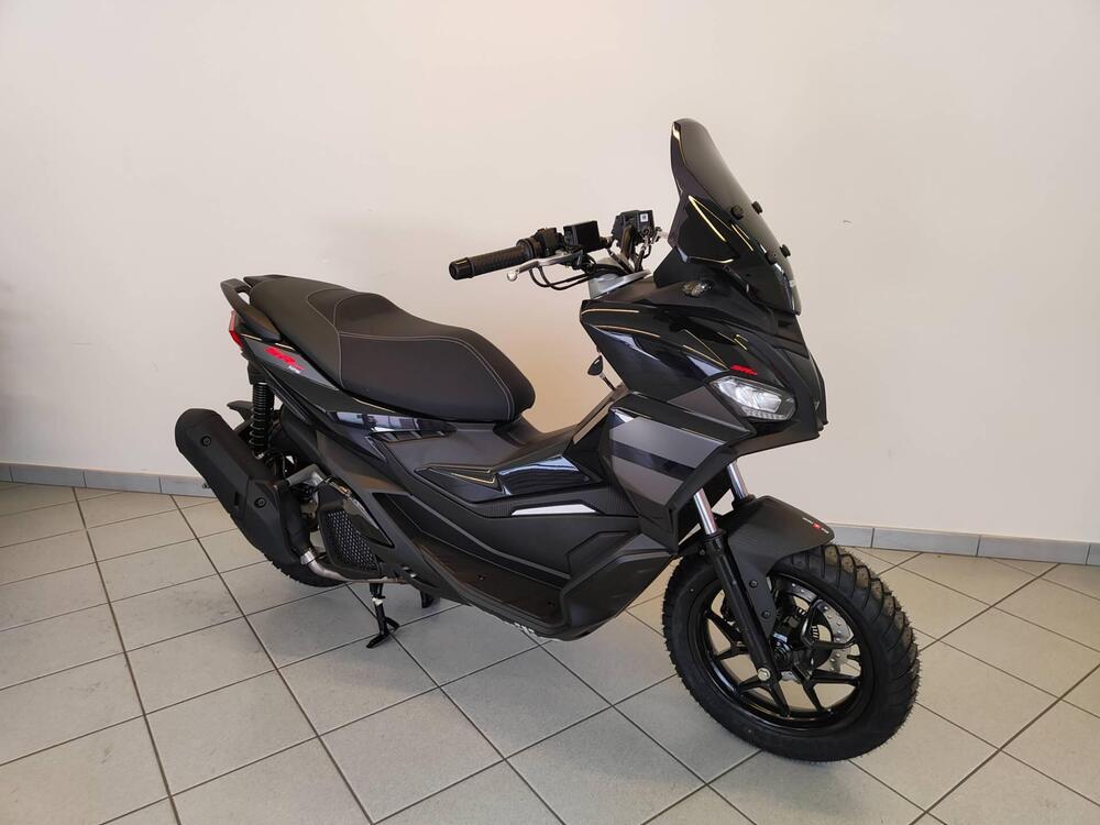 Aprilia SR GT 125 (2025) (5)