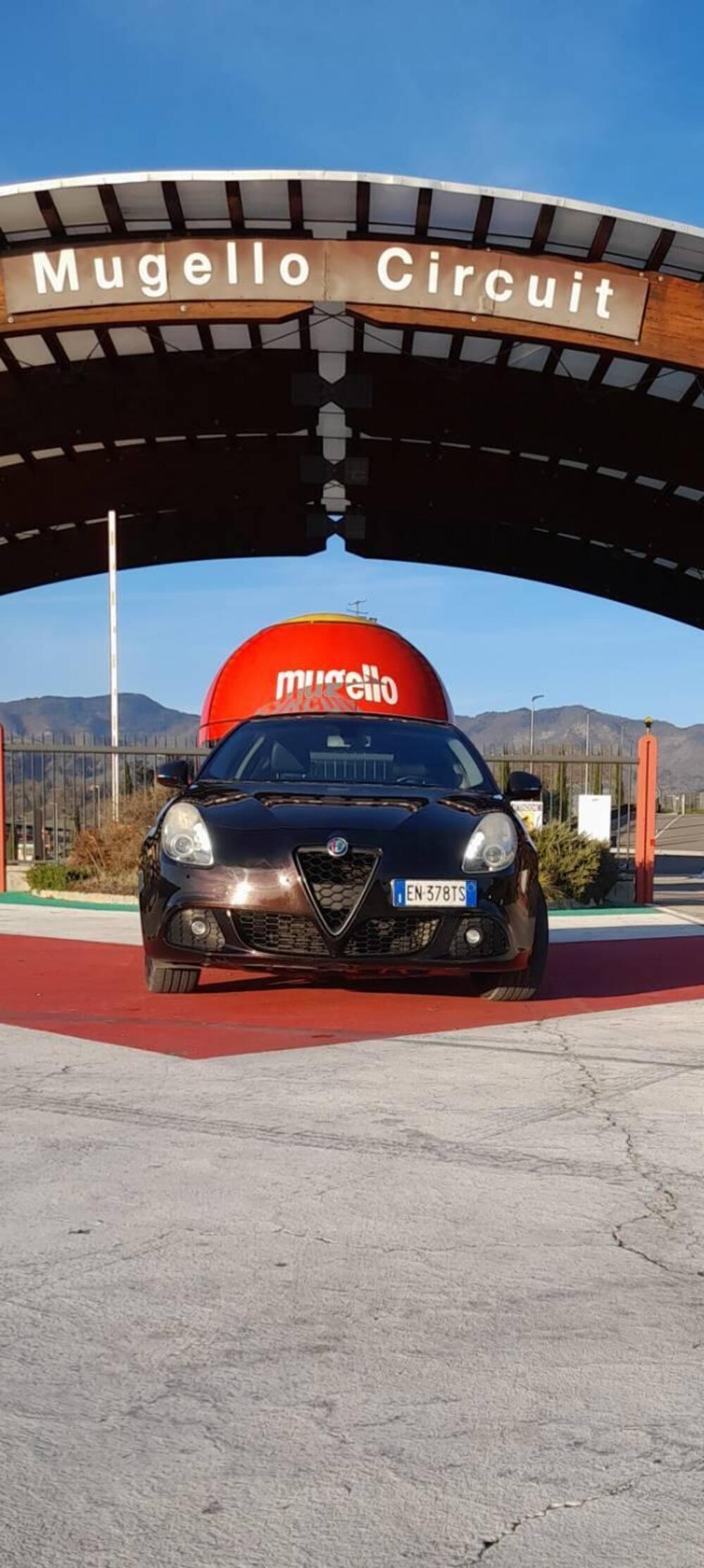 Alfa Romeo Giulietta usata a Firenze (2)