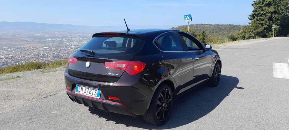 Alfa Romeo Giulietta usata a Firenze (5)