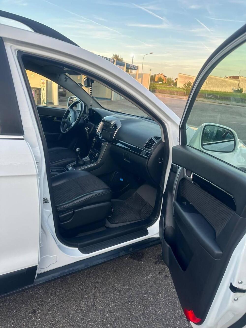 Chevrolet Captiva usata a Treviso (4)