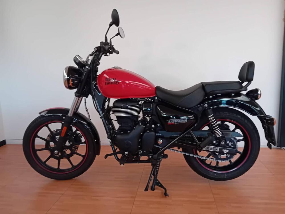 Royal Enfield Meteor 350 (2021 - 26)