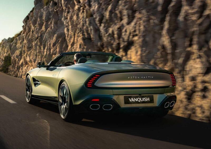 Aston Martin Vanquish Volante (2)