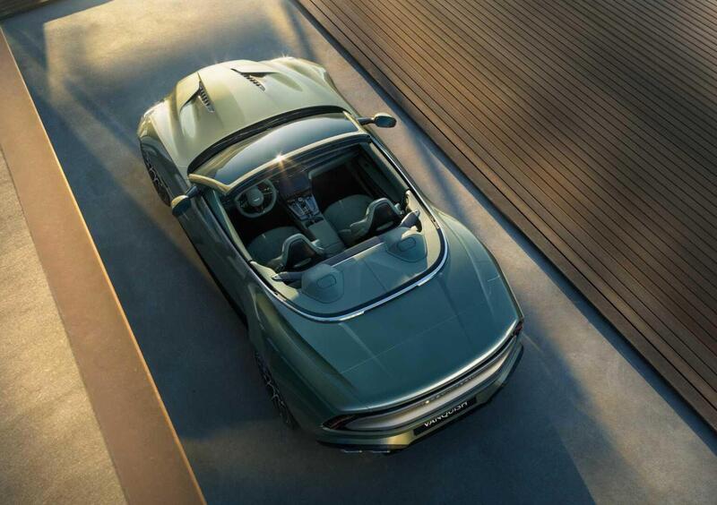 Aston Martin Vanquish Volante (9)