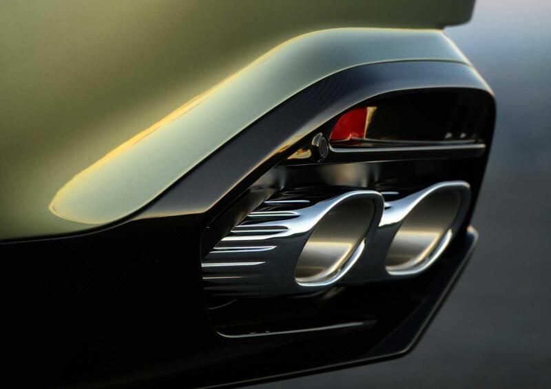 Aston Martin Vanquish Volante (19)