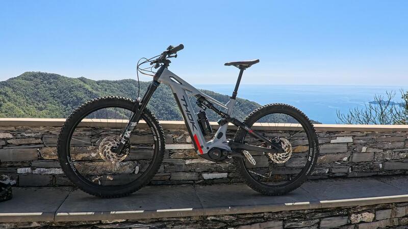 L&#039;equilibrista made in Italy! Prima ride sulla TP4-R di THOK [VIDEO]