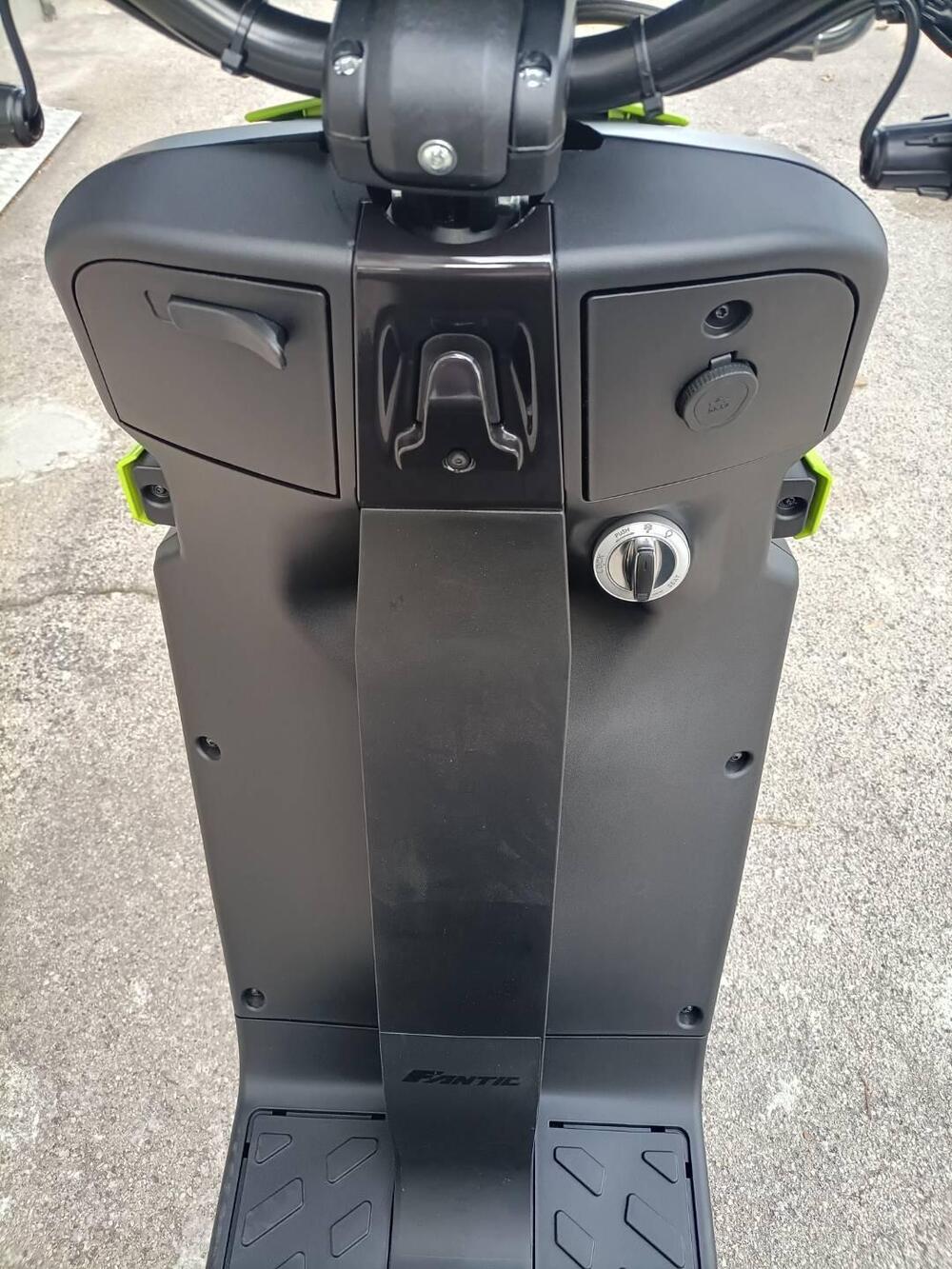Fantic Motor Issimo City Pro L3 (2023 - 25) (12)
