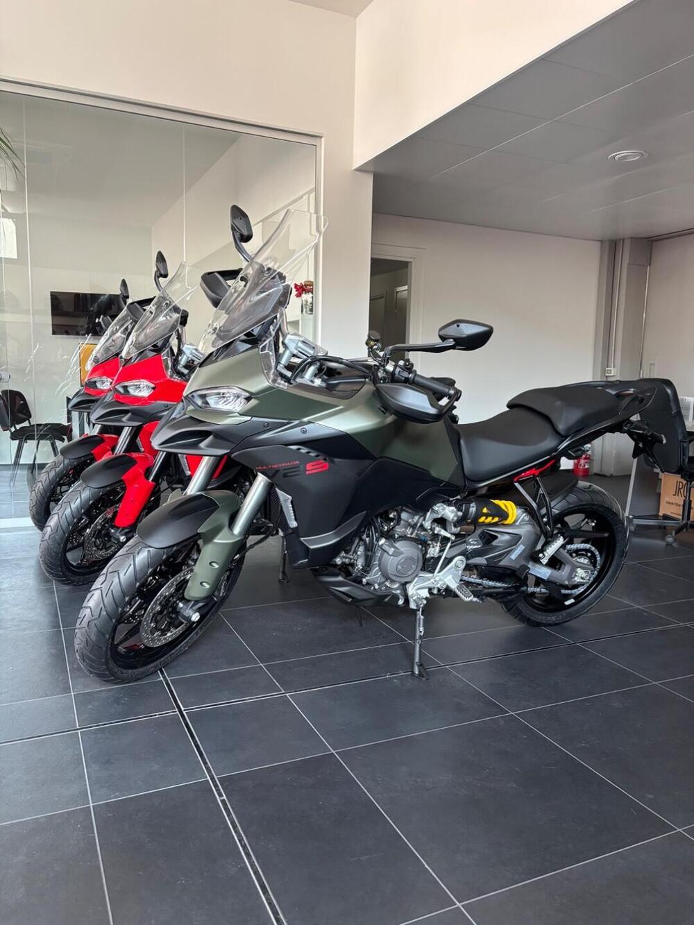 Ducati Multistrada V2 (2025) (3)
