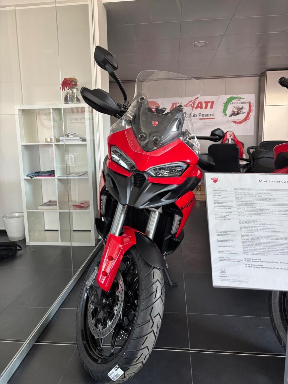 Ducati Multistrada V2 S (2025) (2)