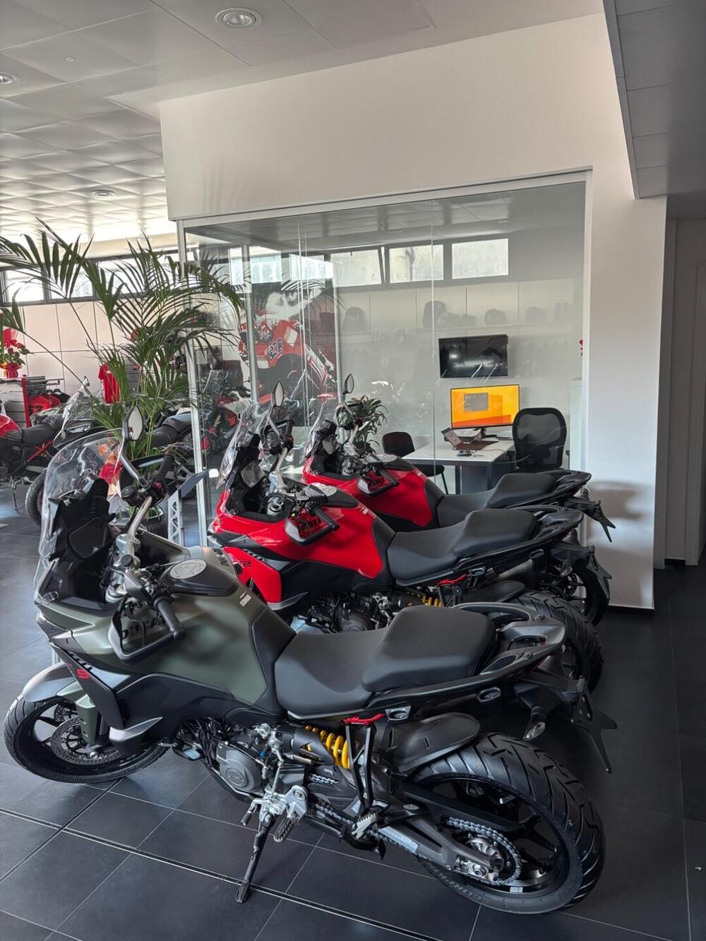 Ducati Multistrada V2 S (2025) (4)