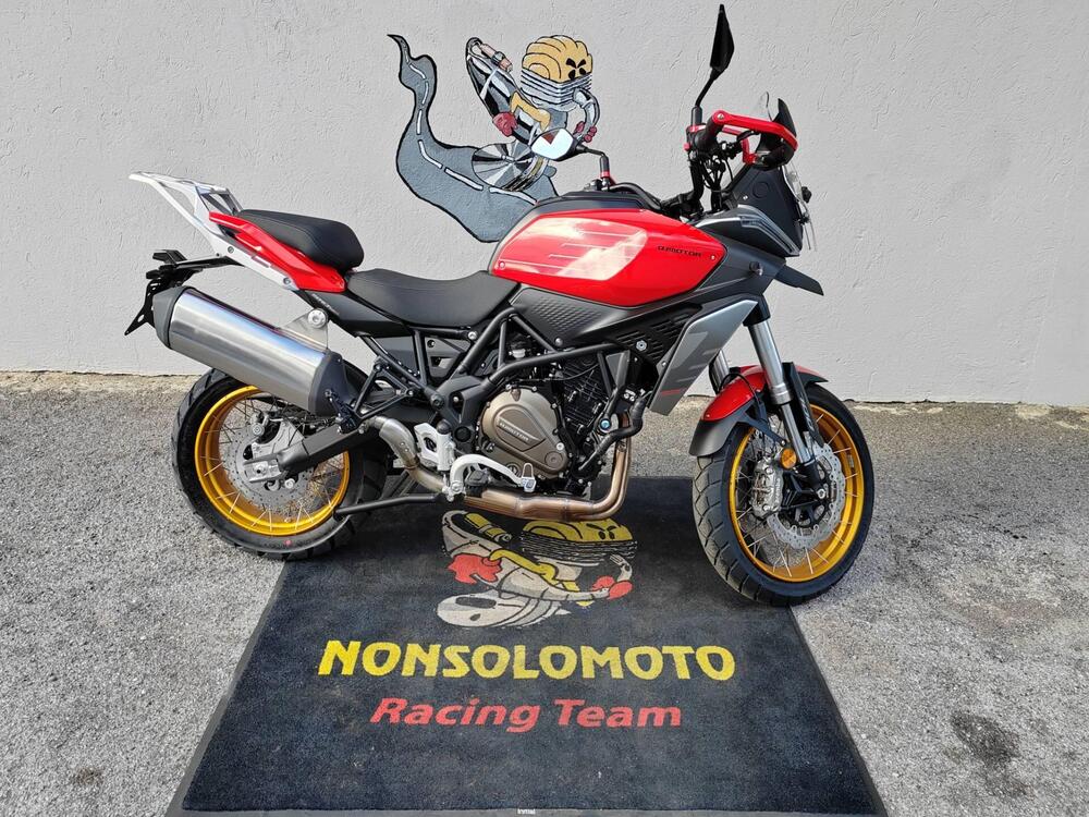 QJ Motor SRT 700 SX (2025) (2)