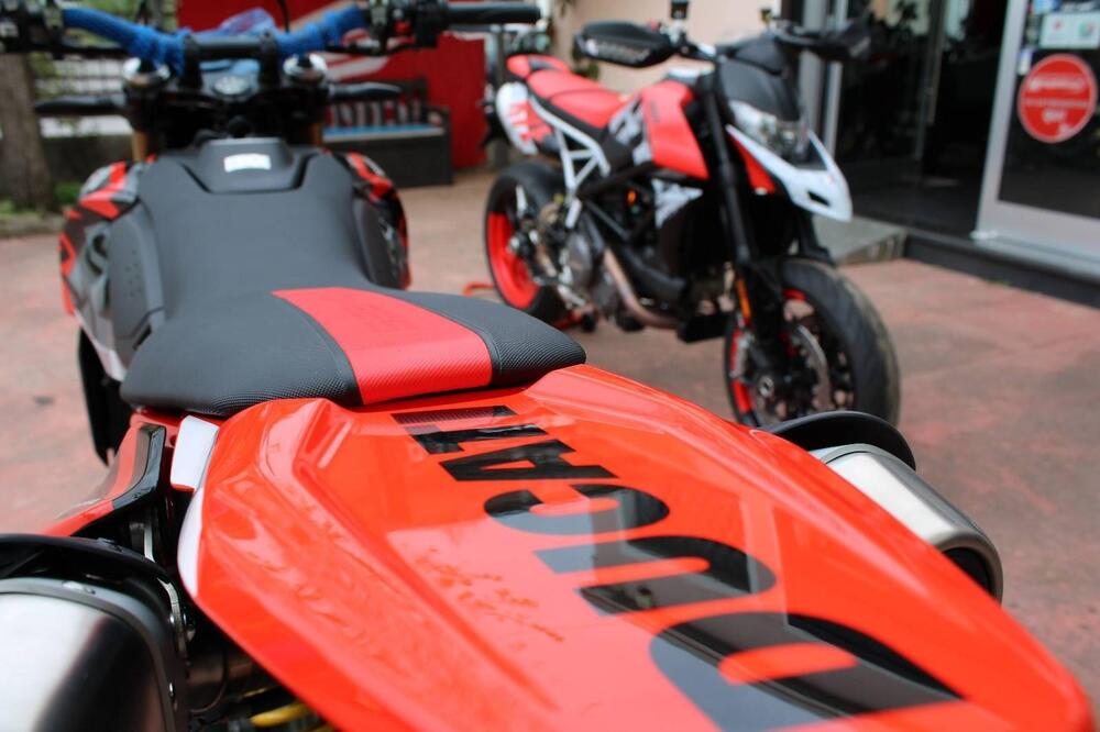 Ducati Hypermotard 698 Mono RVE (2024 - 25) (6)