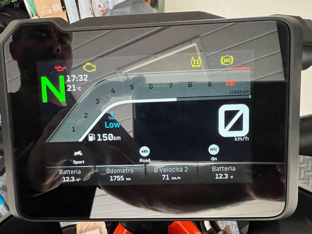 KTM 1390 Super Duke R (2024 - 26) (4)