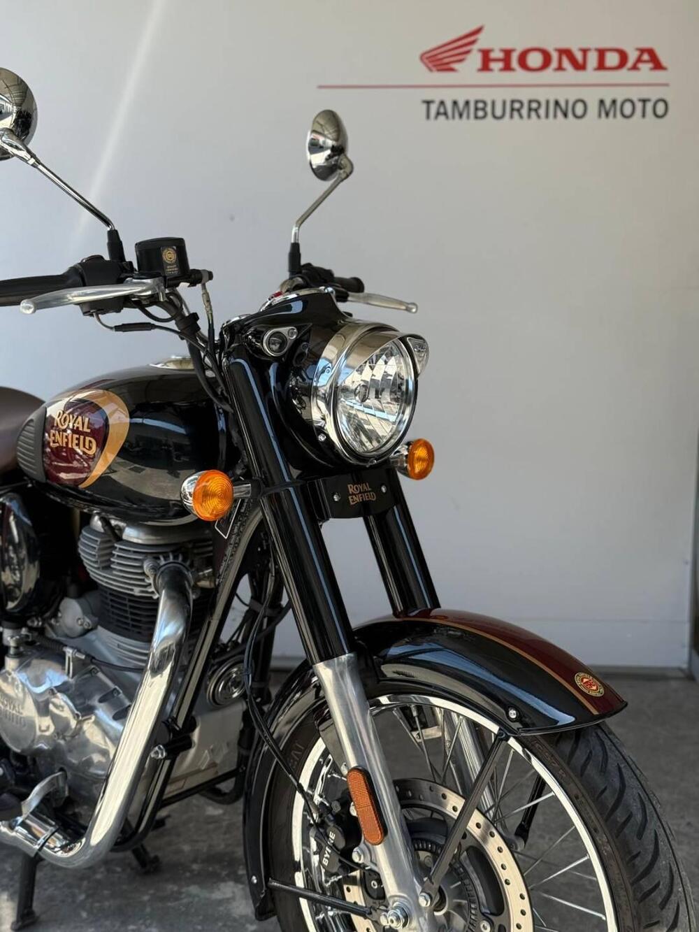 Royal Enfield Classic 350 (2021 - 25) (2)