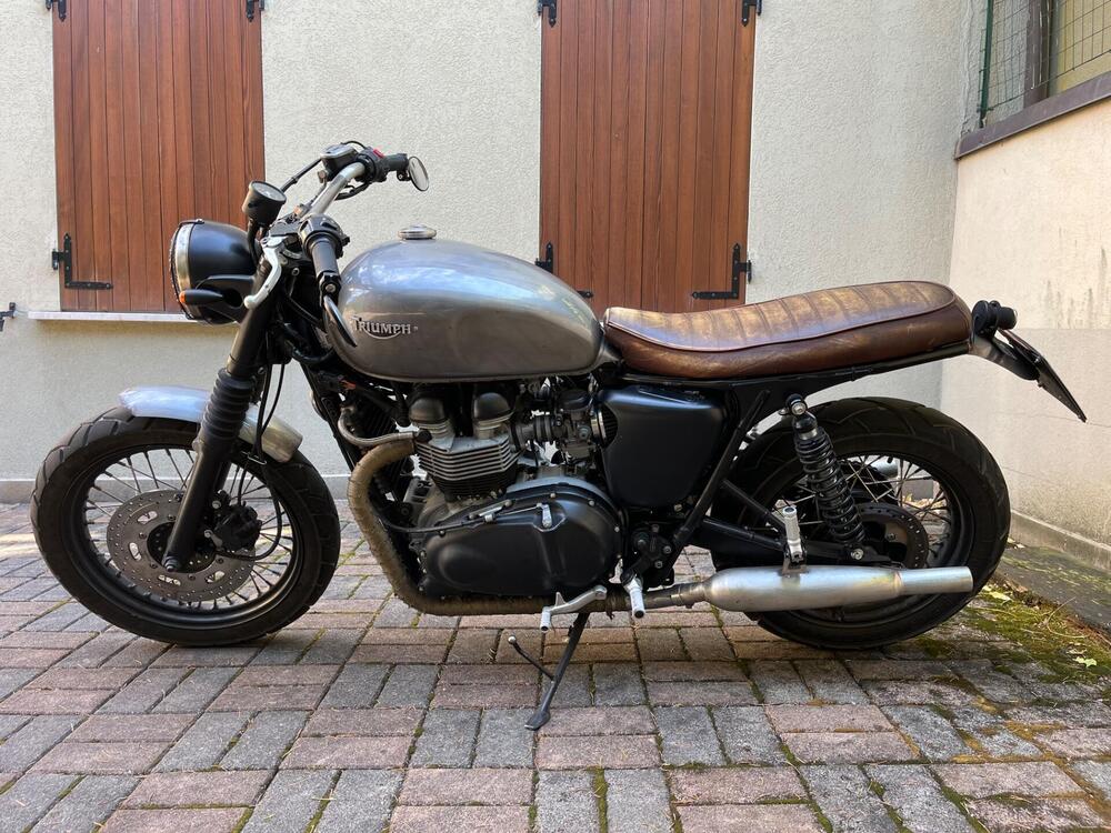 Triumph Bonneville T100 (2001 - 07) (2)