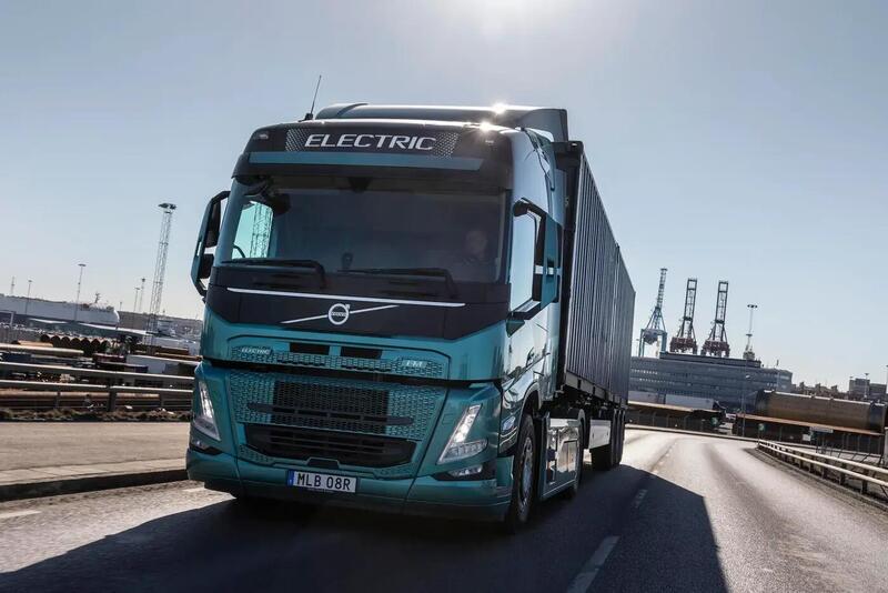 Volvo: calo del fatturato del 7% per i veicoli pesanti nel primo trimestre 