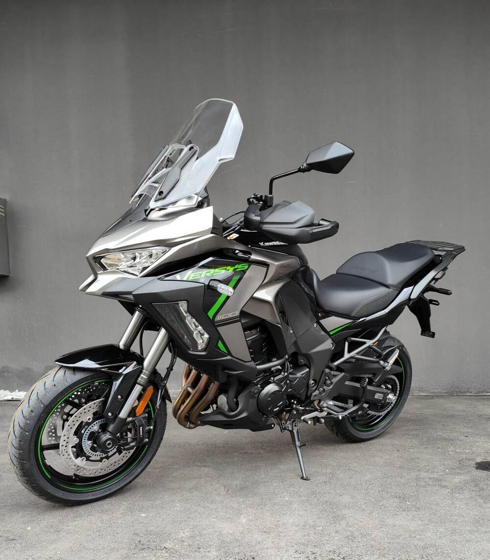 Kawasaki Versys 1100 SE (2025 - 26) (2)
