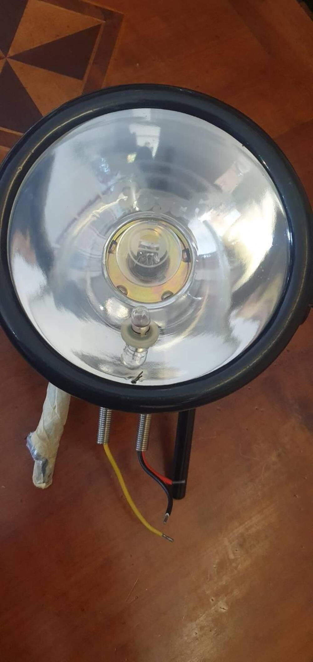 Faro Bosch per Guzzi Sport e Sport 14 (5)