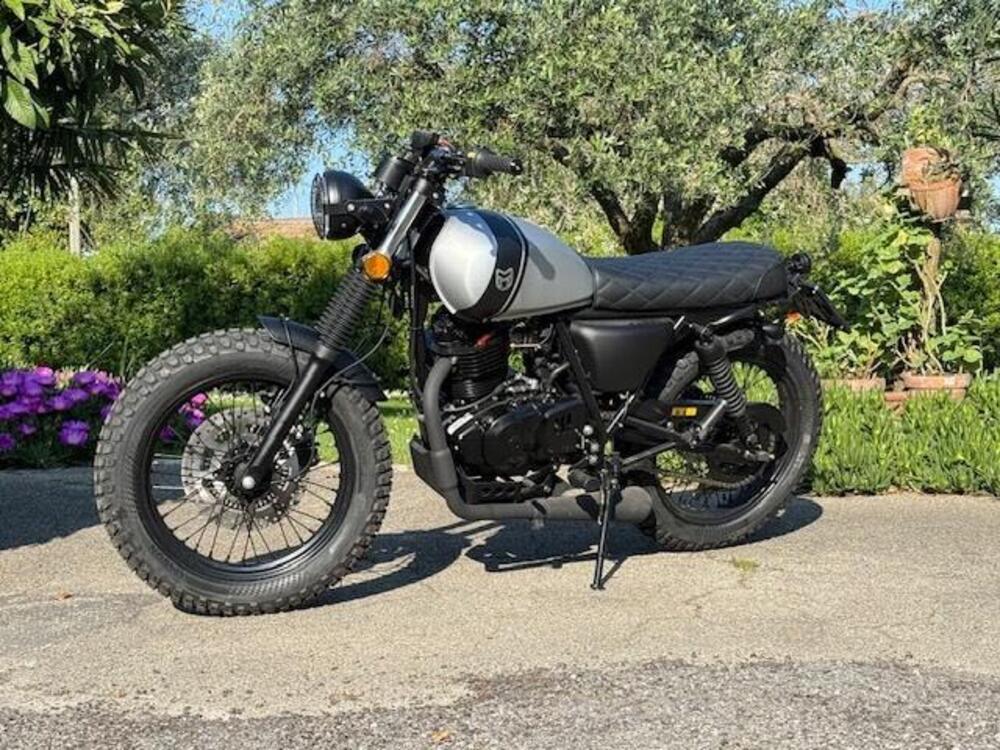 Mutt Motorcycles RS-13 250 (2021 - 25) (11)