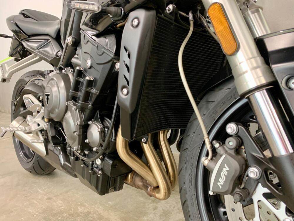 Triumph Street Triple S (2017 - 19) (4)
