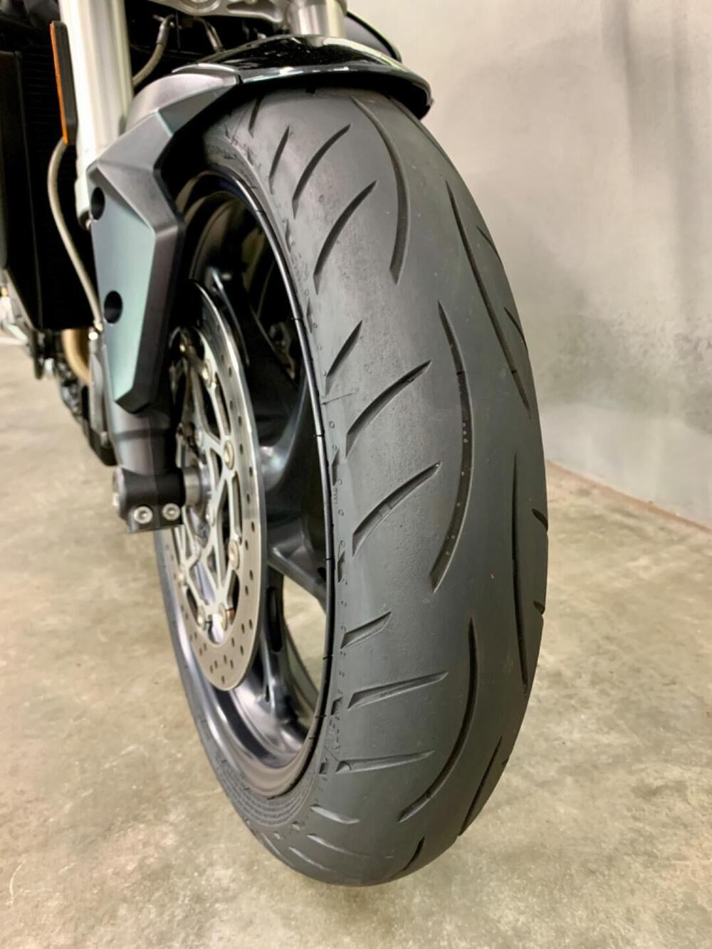 Triumph Street Triple S (2017 - 19) (16)