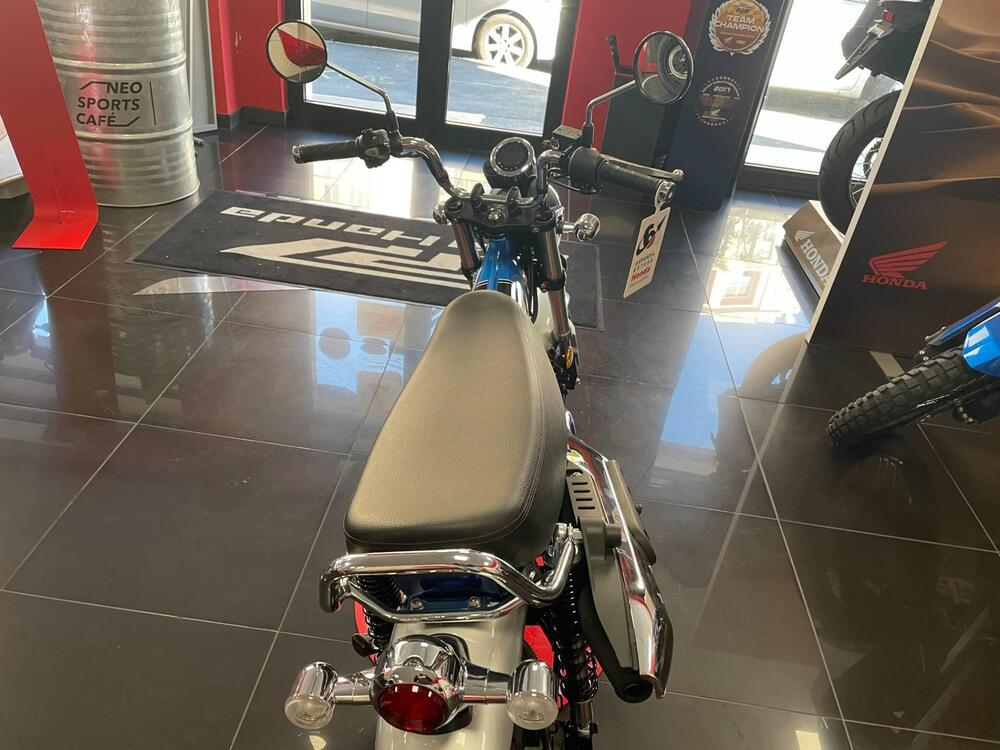 Honda Dax 125 (2025) (6)