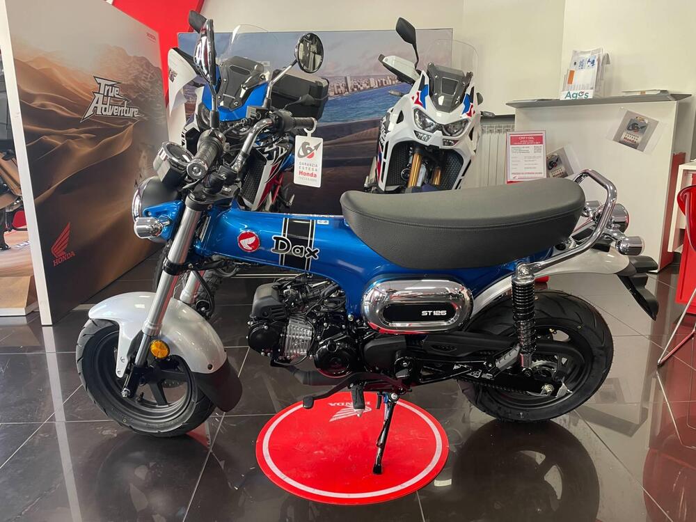 Honda Dax 125 (2025) (4)