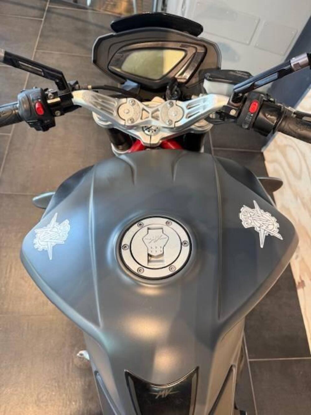 MV Agusta Dragster 800 (2014 - 19) (10)