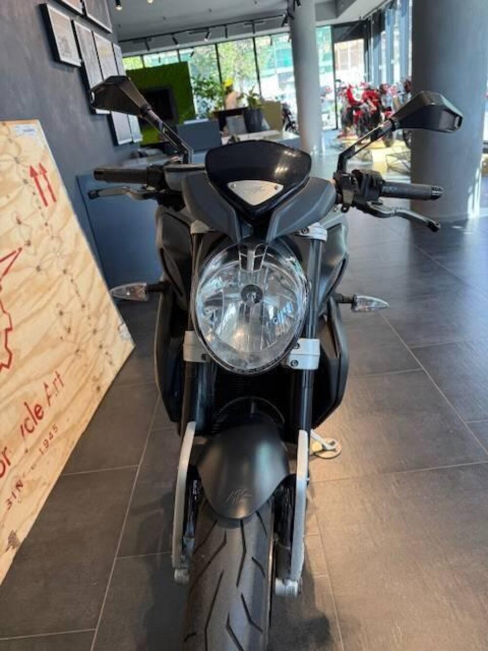 MV Agusta Dragster 800 (2014 - 19) (12)