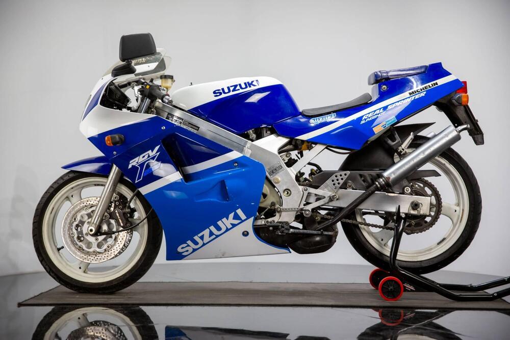 Suzuki RGV 250 (1989 - 97) (7)