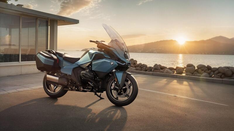 BMW R 1300 RT 2026: caratteristiche tecniche e prezzo. La pi&ugrave; tecnologica di sempre [GALLERY]