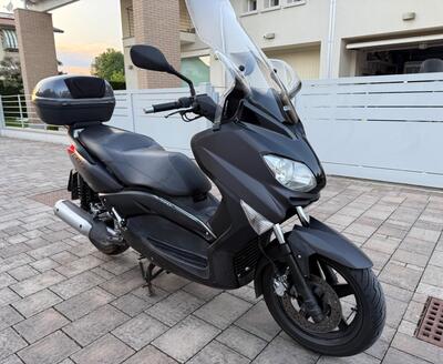 Yamaha X-Max 250 Sport (2011 - 13) usata