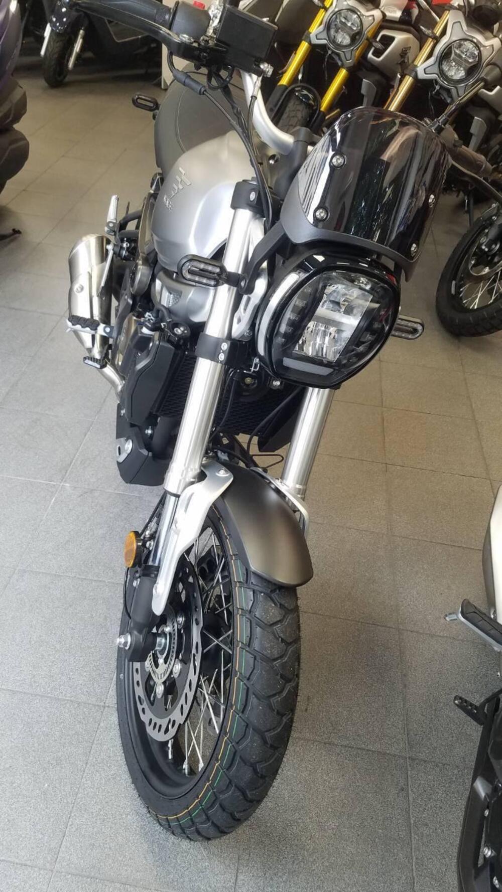 Voge Trofeo 300ACX Scrambler (2021 - 25) (2)