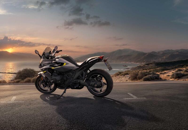 BMW R 1300 RS 2026: scheda tecnica e prezzo dell&#039;attesissima sport tourer [GALLERY]