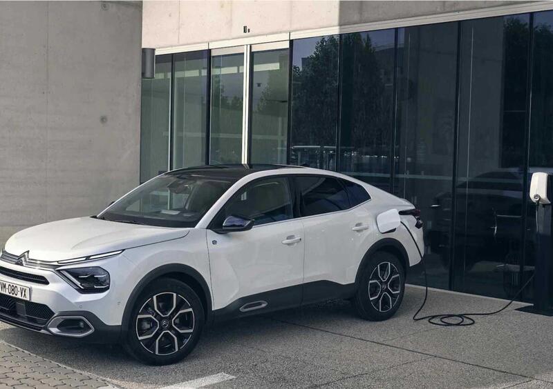 Citroen C4 X (2022-->>) (5)