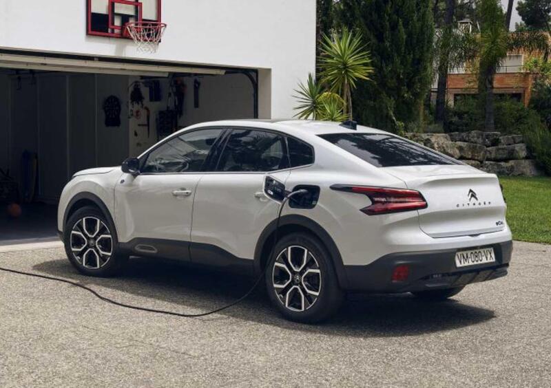 Citroen C4 X (2022-->>) (6)