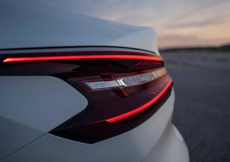 Citroen C4 X (2022-->>) (11)