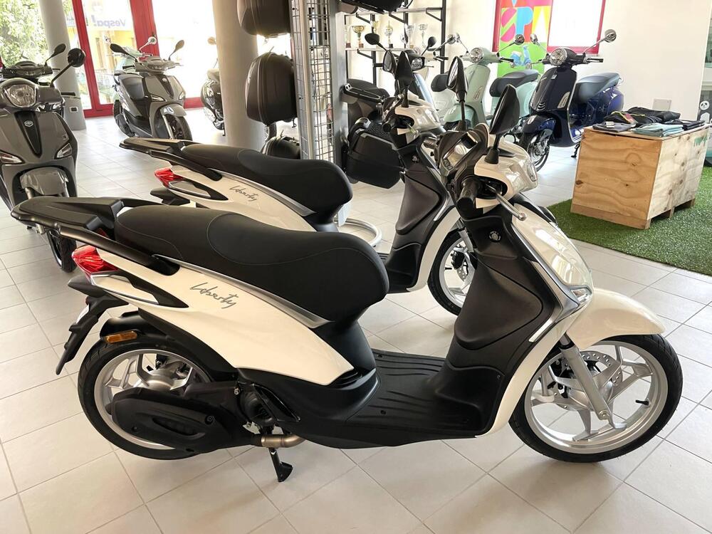 Piaggio Liberty 125 S (2025) (2)