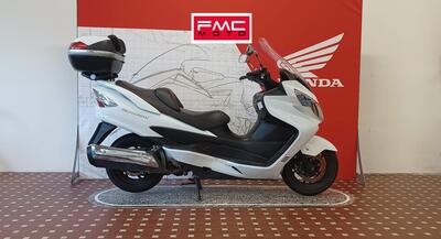 Suzuki Burgman AN 400 (2008 - 13) usata