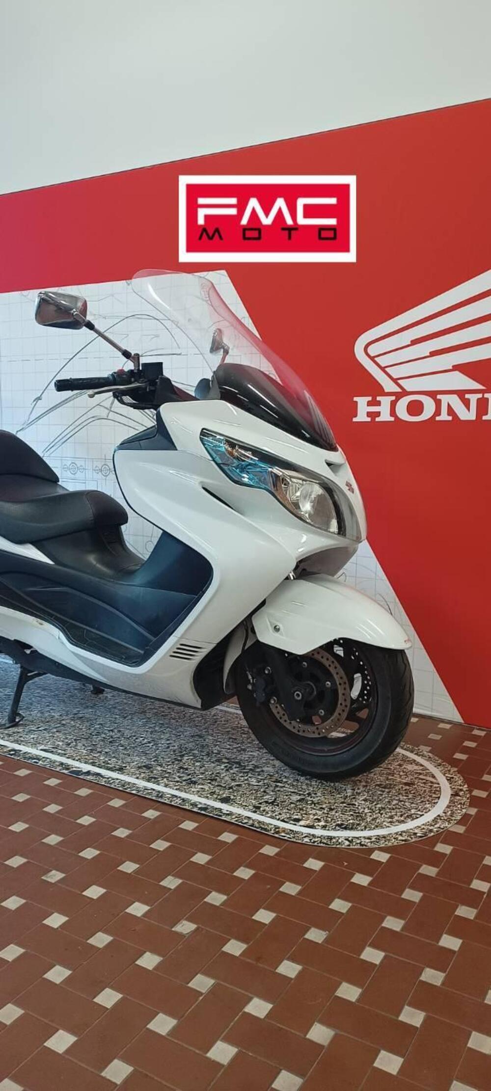 Suzuki Burgman AN 400 (2008 - 13) (2)